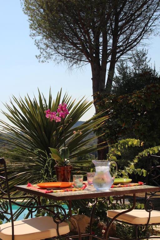 La Sousta Hotell La Colle-sur-Loup Exteriör bild