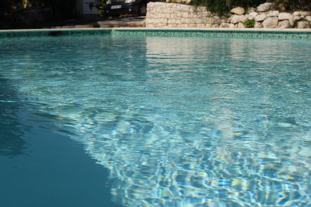 La Sousta Hotell La Colle-sur-Loup Rum bild